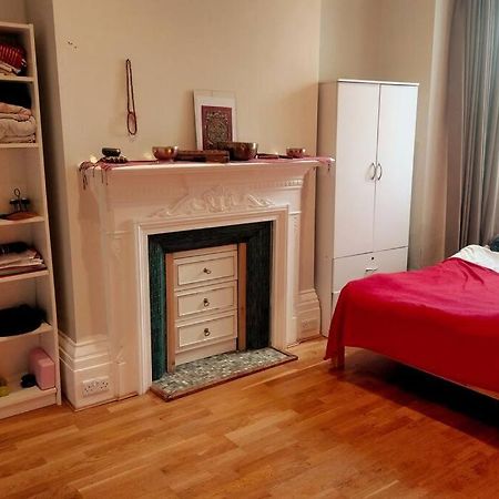 Cosy 1 Bedroom With Garden 2 Min From Seafront Μπράιτον Εξωτερικό φωτογραφία