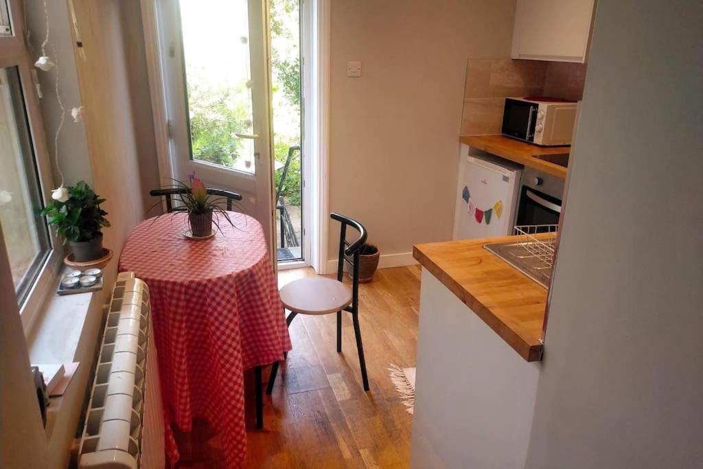 Cosy 1 Bedroom With Garden 2 Min From Seafront Μπράιτον Εξωτερικό φωτογραφία
